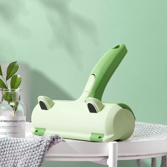 Pet hair remover roller
